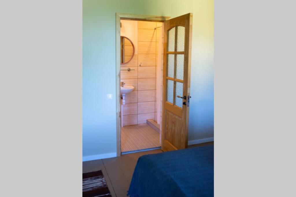 Livi Avat Apartment Ikla ภายนอก รูปภาพ